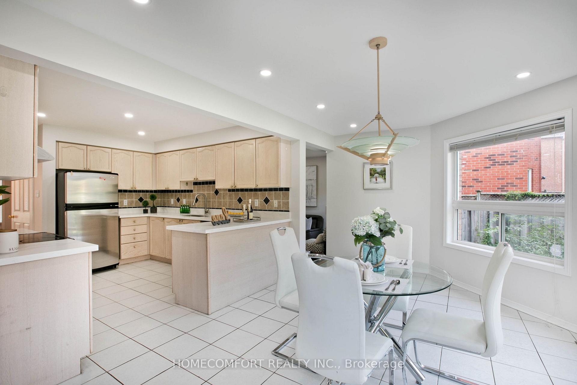 Photo 12 of 5813 Fieldon Road, Mississauga, Central Erin Mills — HOMEH