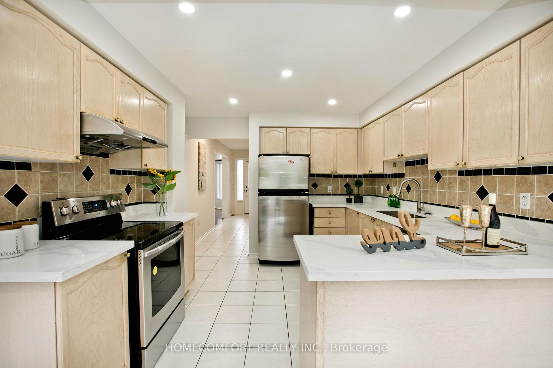 Photo 16 of 5813 Fieldon Road, Mississauga, Central Erin Mills — HOMEH