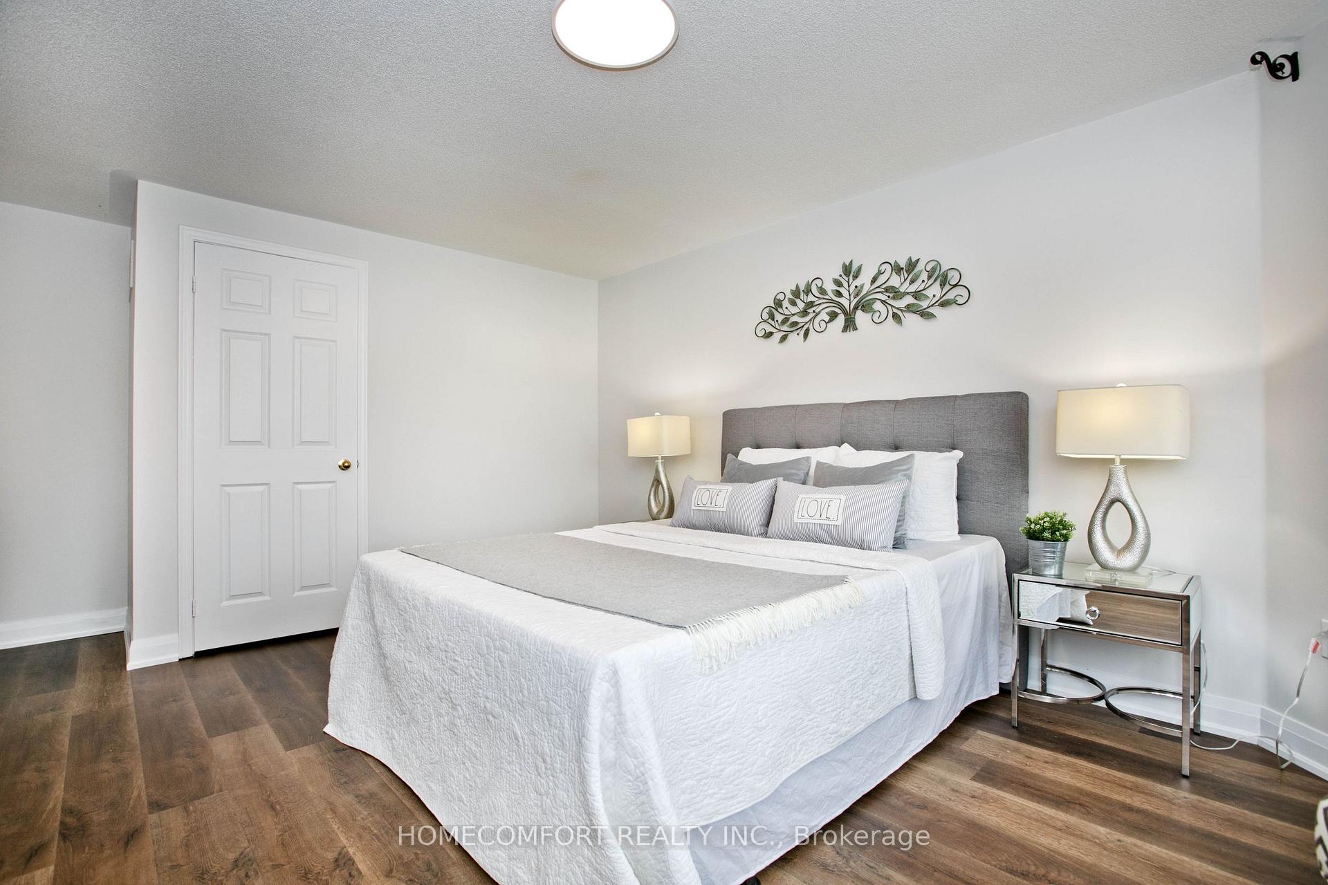 Photo 31 of 5813 Fieldon Road, Mississauga, Central Erin Mills — HOMEH