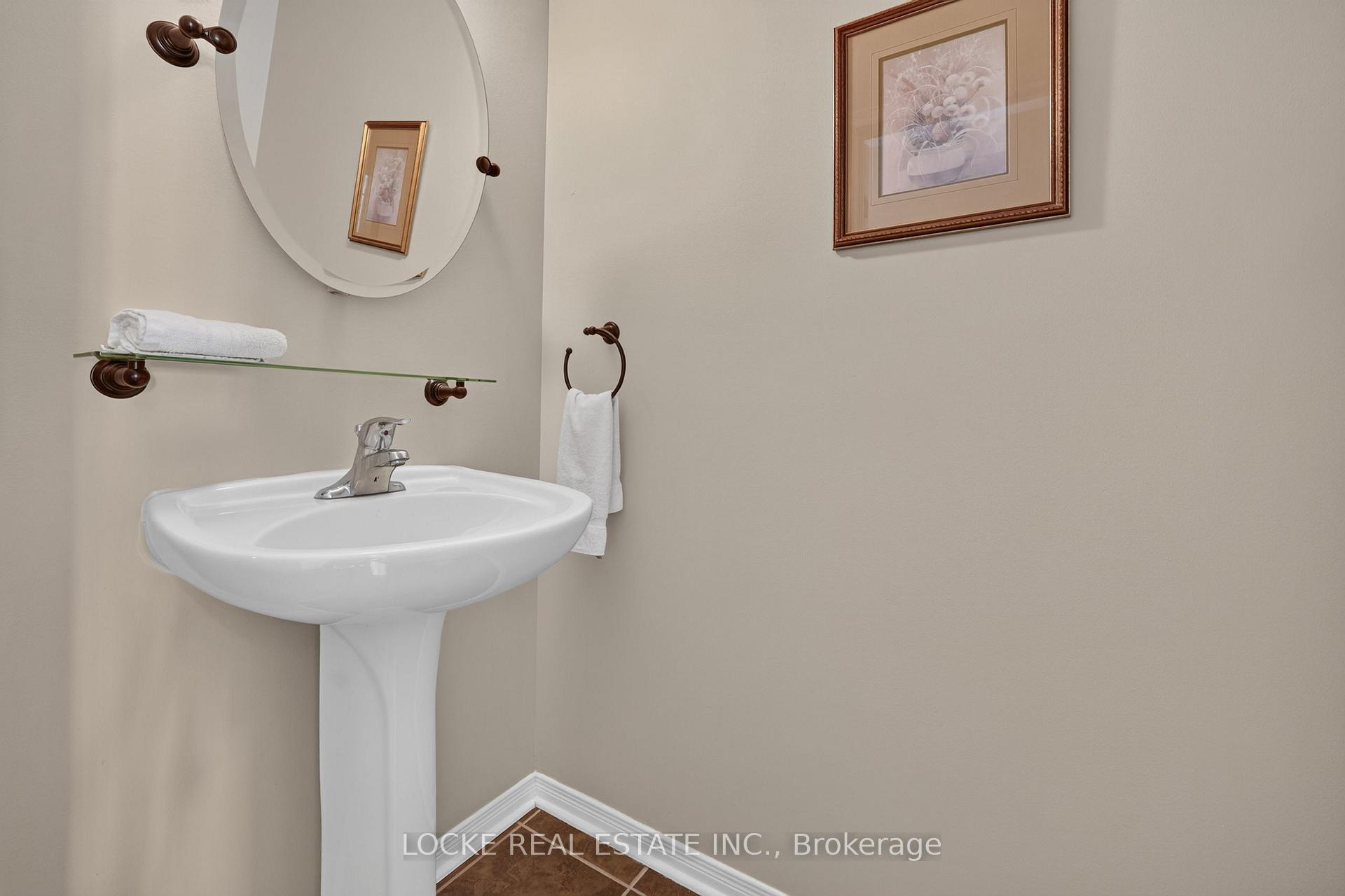 Photo 19 of 1127 Brasseur Crescent, Ottawa, Fallingbrook/Gardenway South — HOMEH