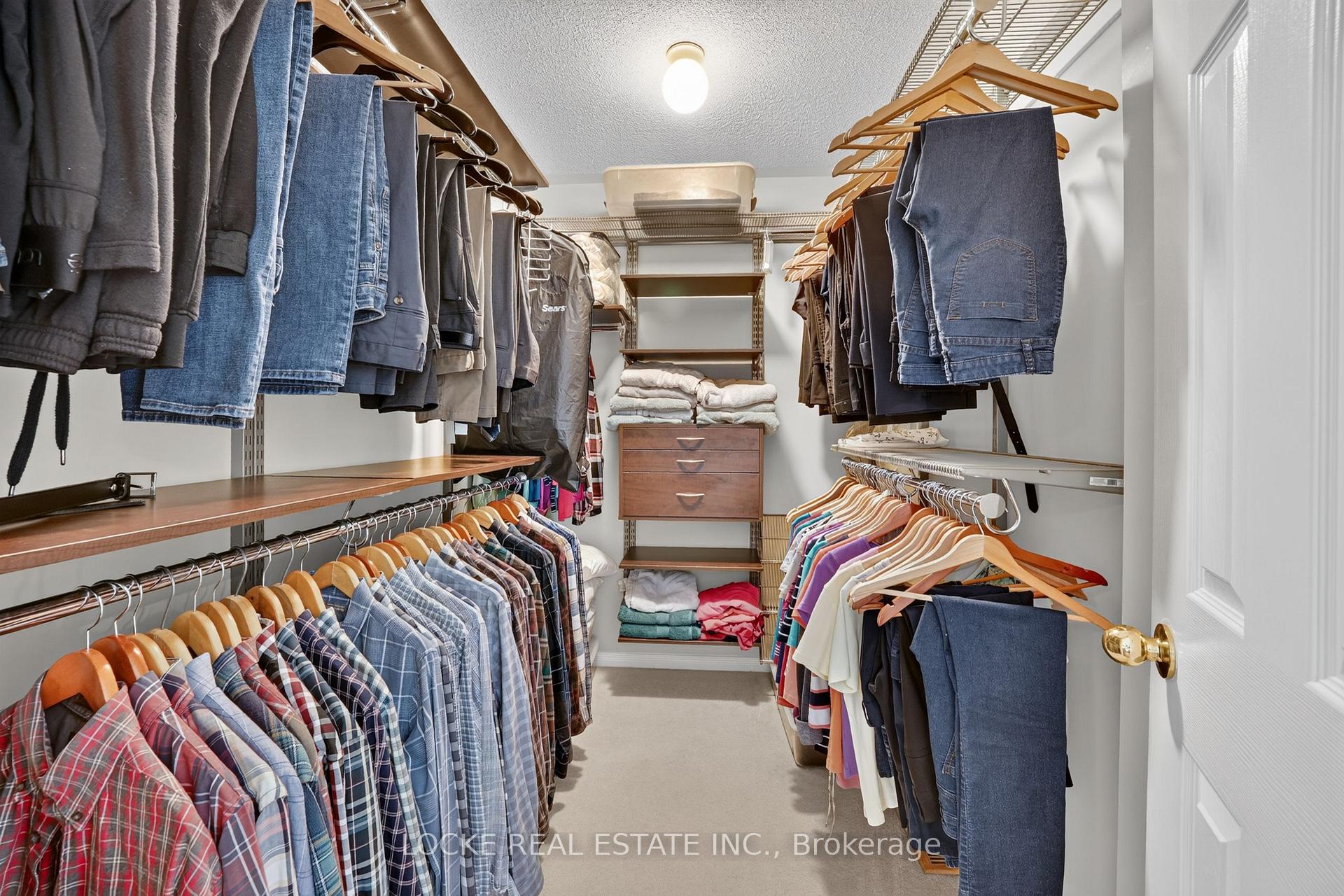 Photo 29 of 1127 Brasseur Crescent, Ottawa, Fallingbrook/Gardenway South — HOMEH