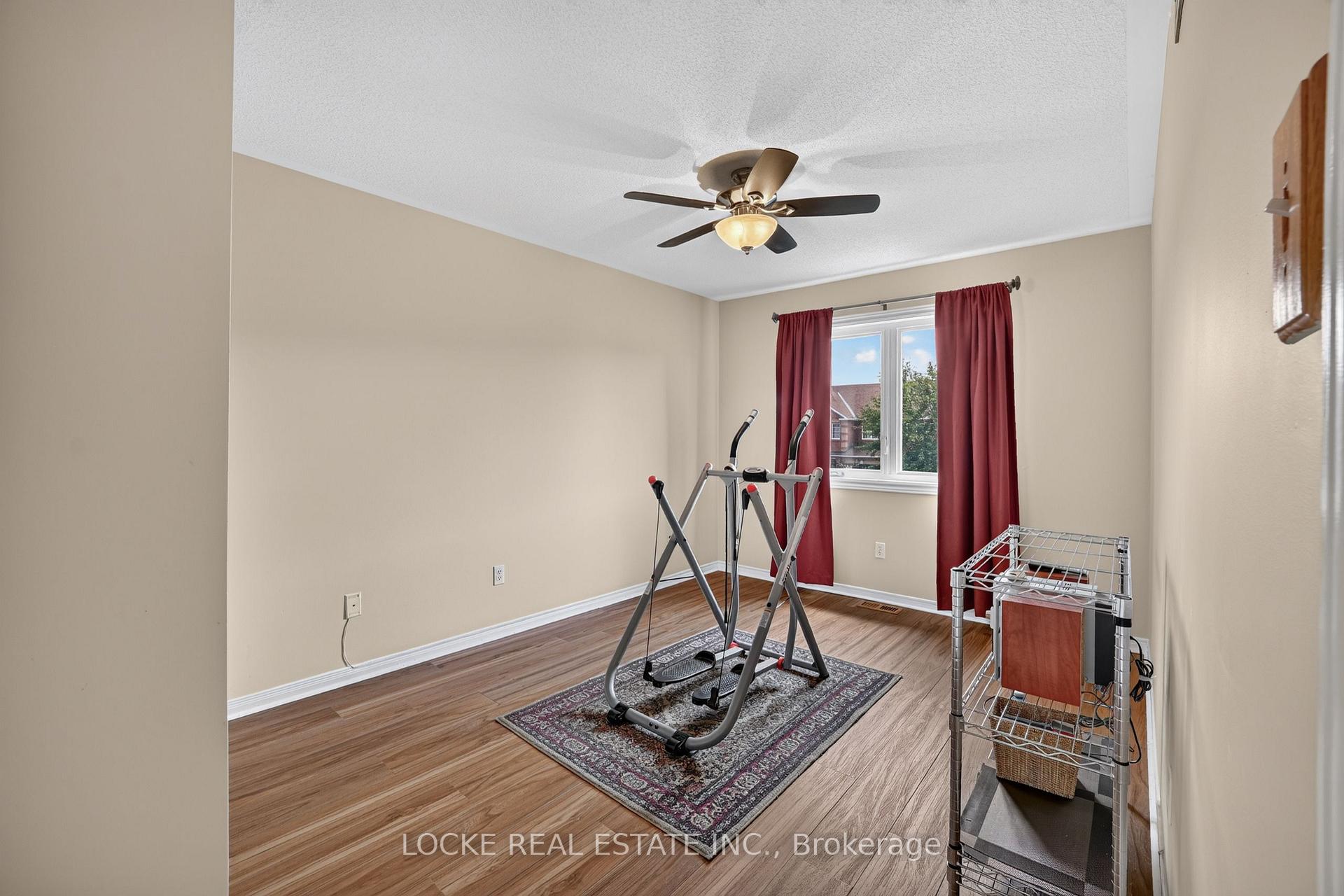 Photo 33 of 1127 Brasseur Crescent, Ottawa, Fallingbrook/Gardenway South — HOMEH