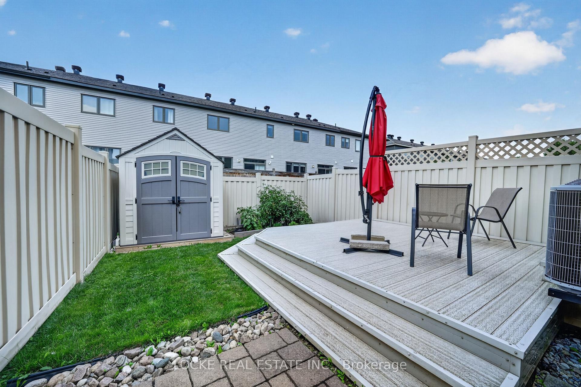 Photo 42 of 1127 Brasseur Crescent, Ottawa, Fallingbrook/Gardenway South — HOMEH