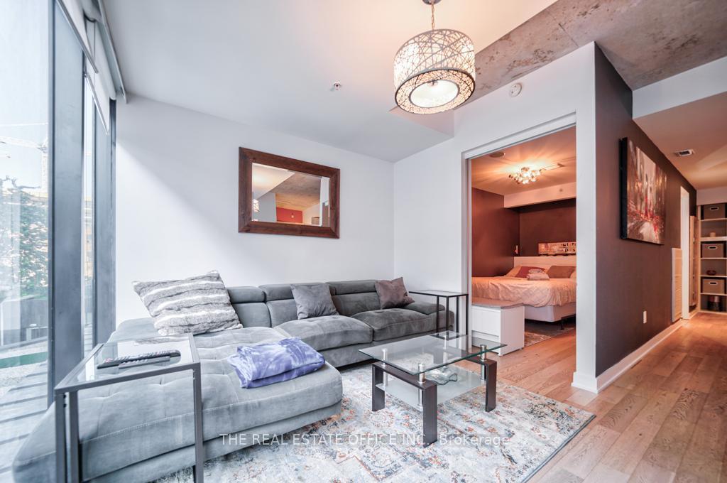 Photo 3 of Unit 331, 629 King Street W, Toronto, Waterfront Communities — HOMEH