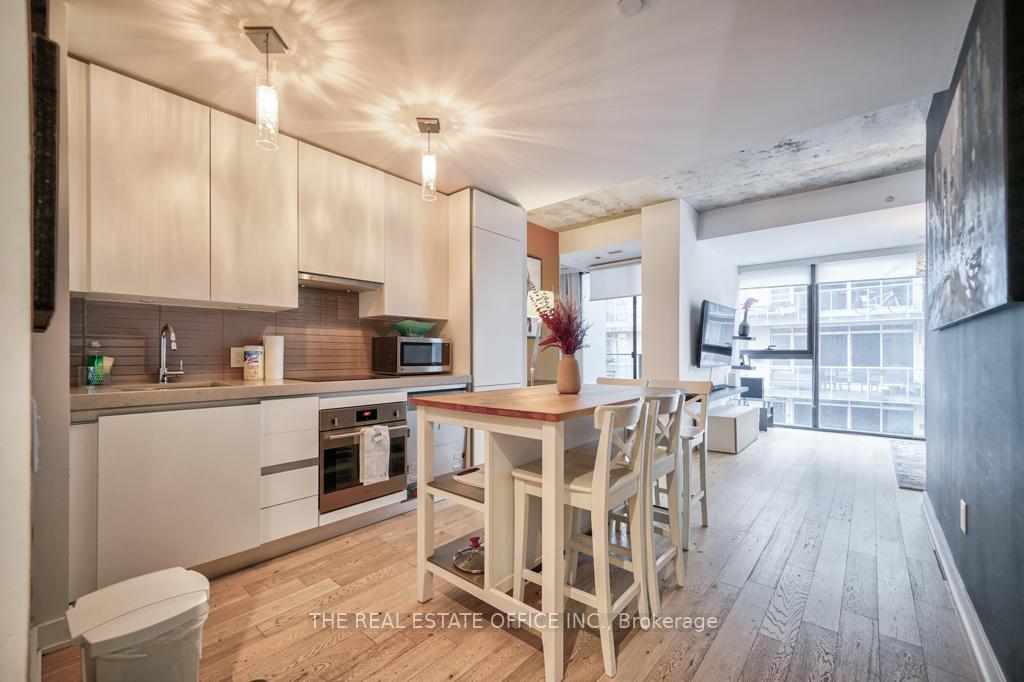 Photo 10 of Unit 331, 629 King Street W, Toronto, Waterfront Communities — HOMEH