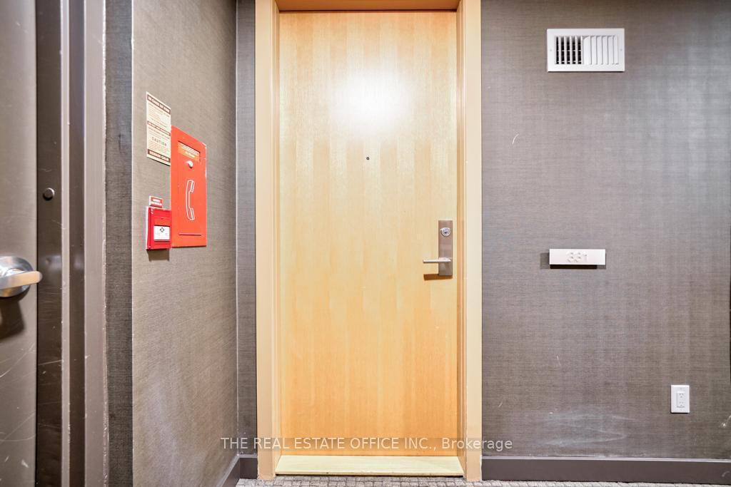 Photo 15 of Unit 331, 629 King Street W, Toronto, Waterfront Communities — HOMEH