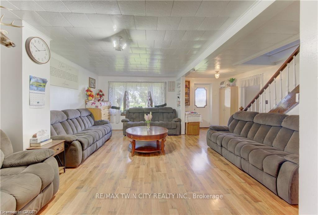 Photo 15 of 5315 81 Line, North Perth, Elma — HOMEH