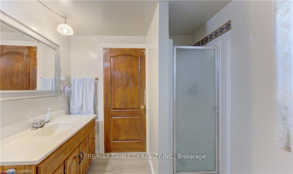 Photo 19 of 5315 81 Line, North Perth, Elma — HOMEH