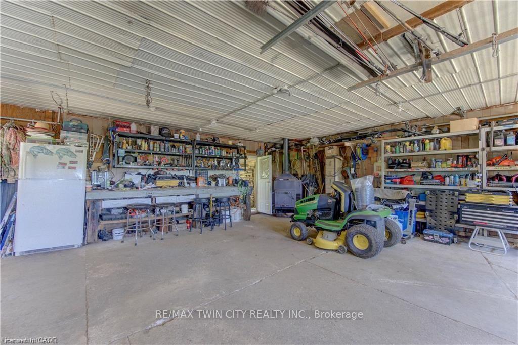 Photo 32 of 5315 81 Line, North Perth, Elma — HOMEH