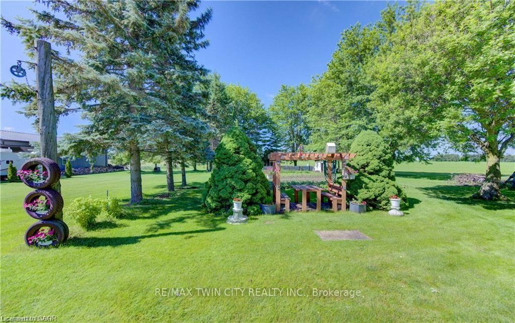 Photo 38 of 5315 81 Line, North Perth, Elma — HOMEH