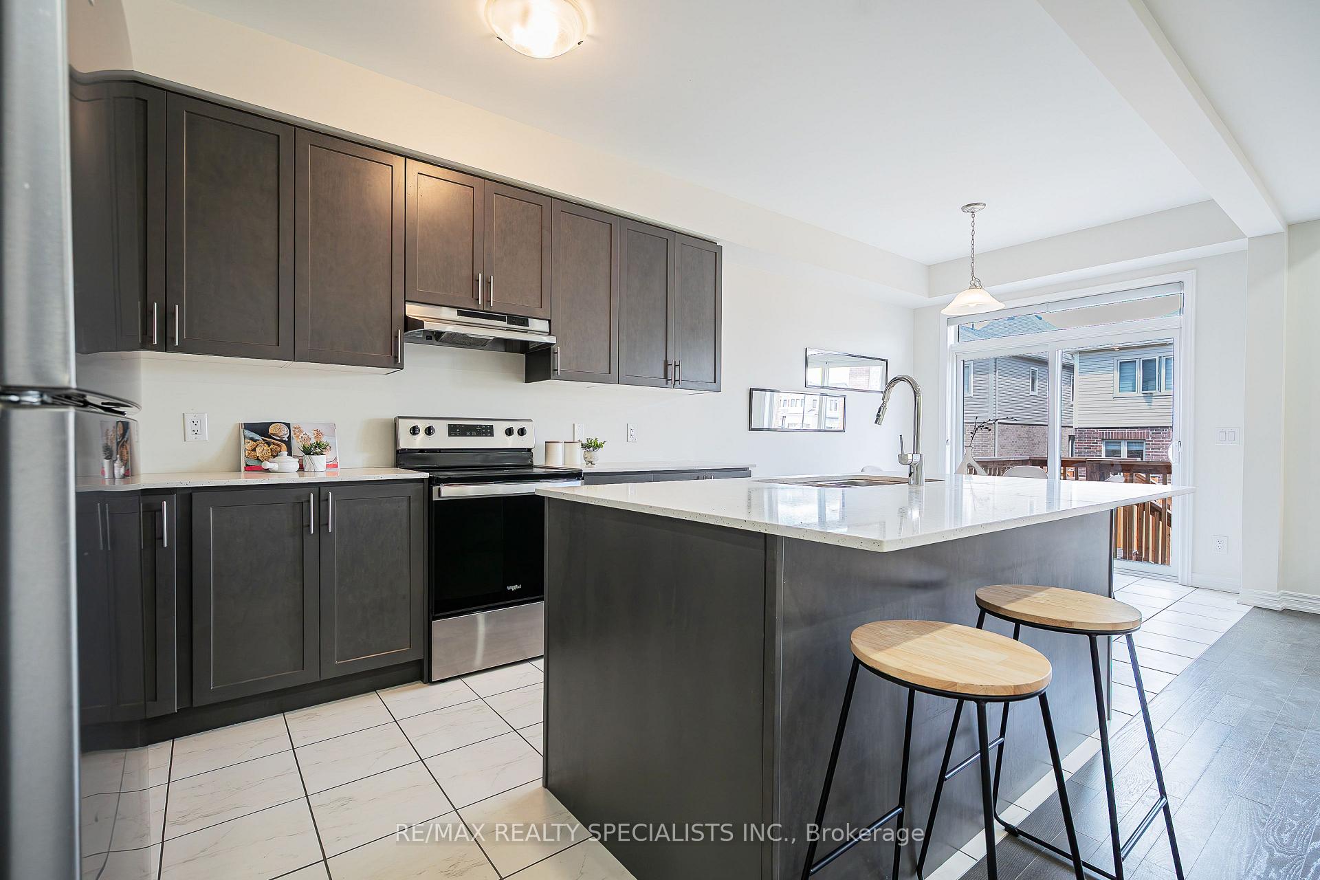 Photo 17 of 225 Broadacre Drive, Kitchener, Brigadoon — HOMEH