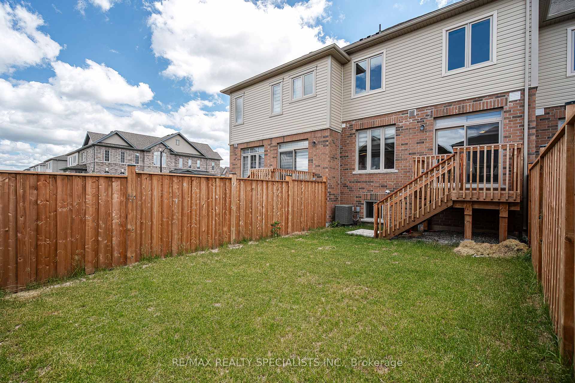 Photo 36 of 225 Broadacre Drive, Kitchener, Brigadoon — HOMEH