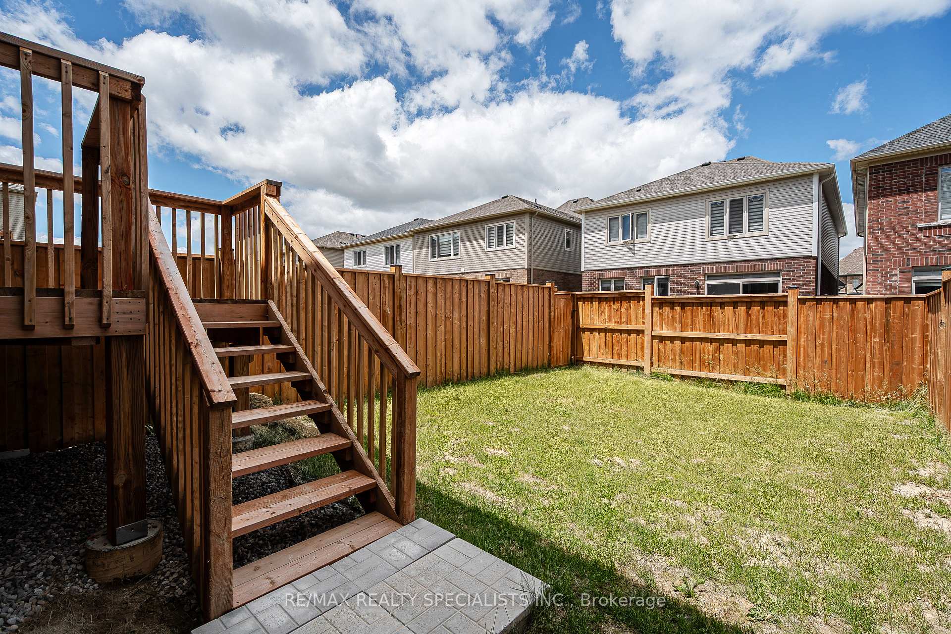 Photo 38 of 225 Broadacre Drive, Kitchener, Brigadoon — HOMEH