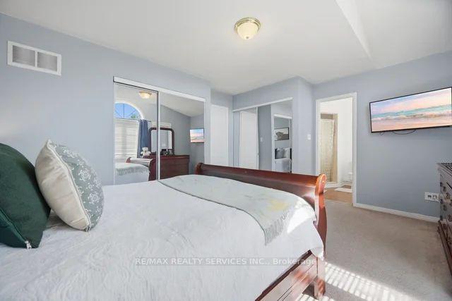 Photo 32 of 92 Orchid Drive, Brampton, Northwest Sandalwood Parkway — HOMEH