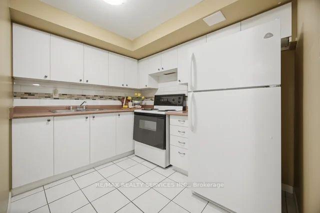 Photo 46 of 92 Orchid Drive, Brampton, Northwest Sandalwood Parkway — HOMEH