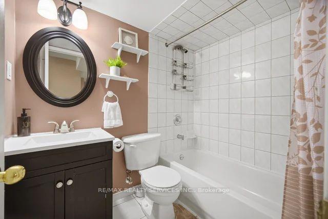 Photo 48 of 92 Orchid Drive, Brampton, Northwest Sandalwood Parkway — HOMEH