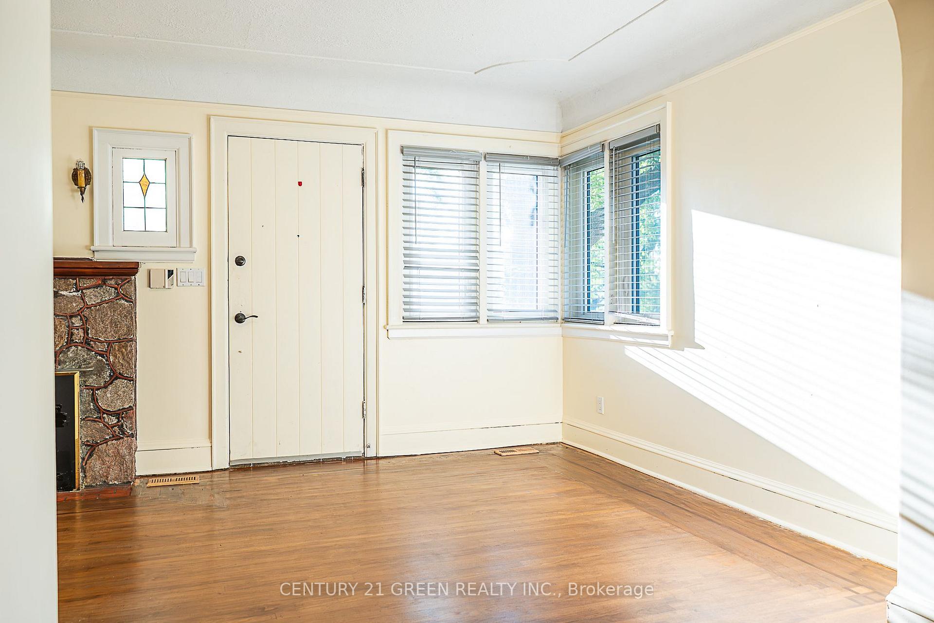 Photo 7 of 41 Paradise Road S, Hamilton, Westdale — HOMEH