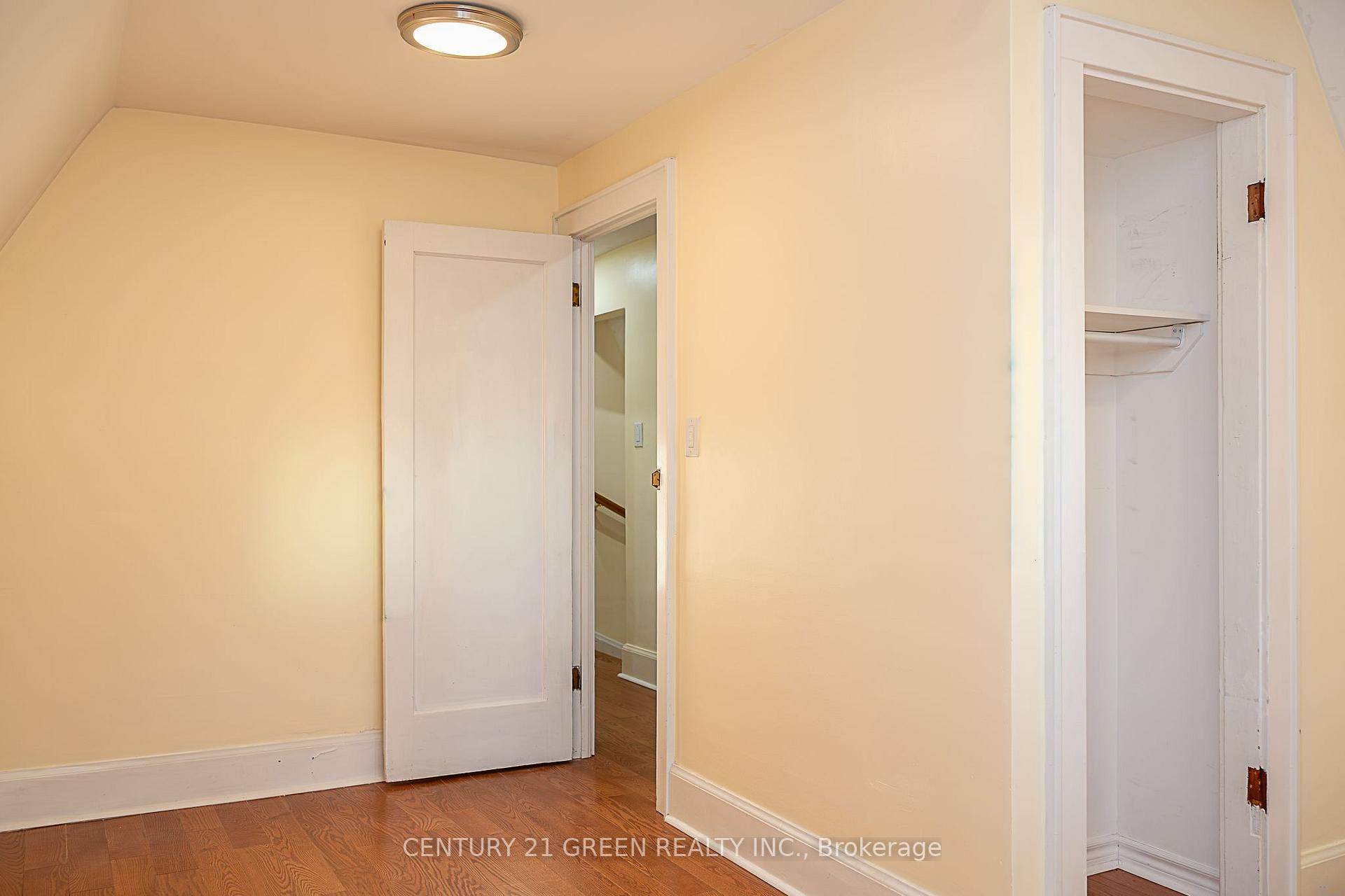 Photo 22 of 41 Paradise Road S, Hamilton, Westdale — HOMEH