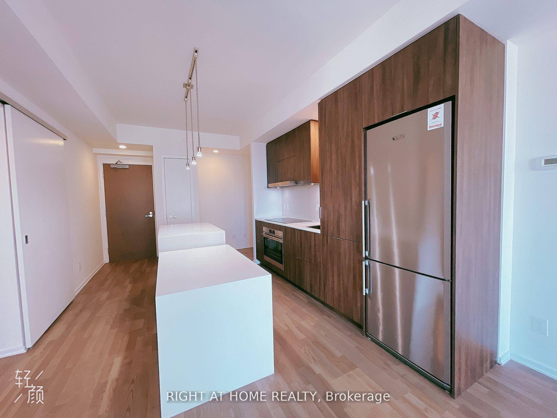 Photo 8 of Unit 2912, 1 Bloor Street E, Toronto, Church-Yonge Corridor — HOMEH