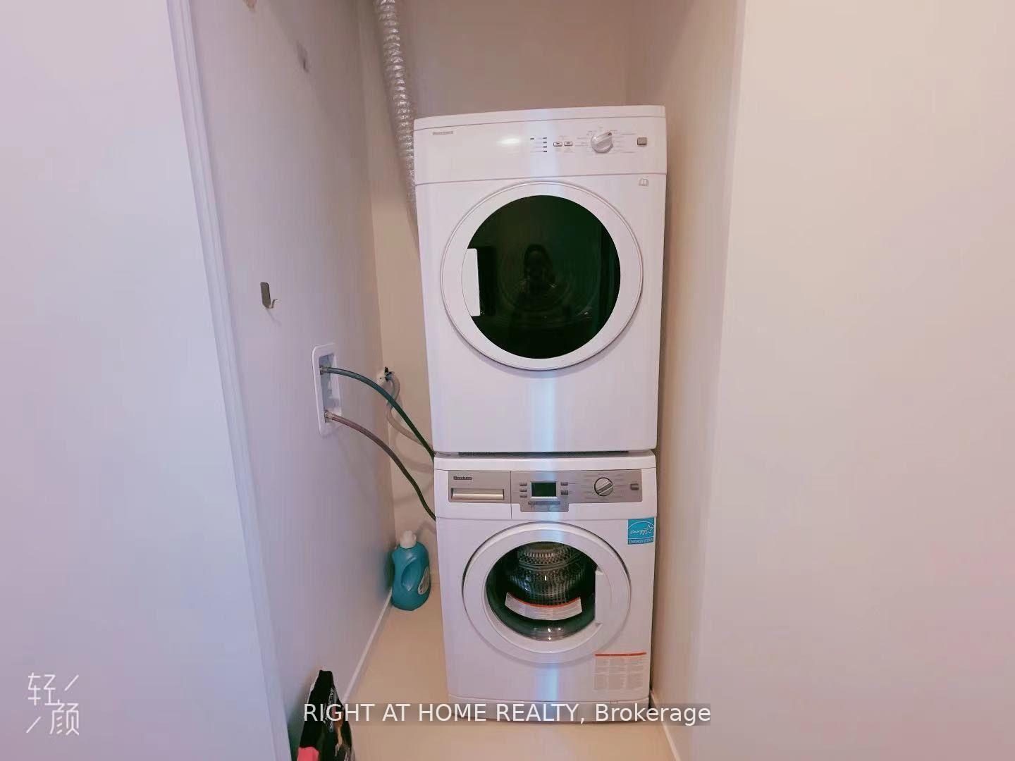 Photo 15 of Unit 2912, 1 Bloor Street E, Toronto, Church-Yonge Corridor — HOMEH