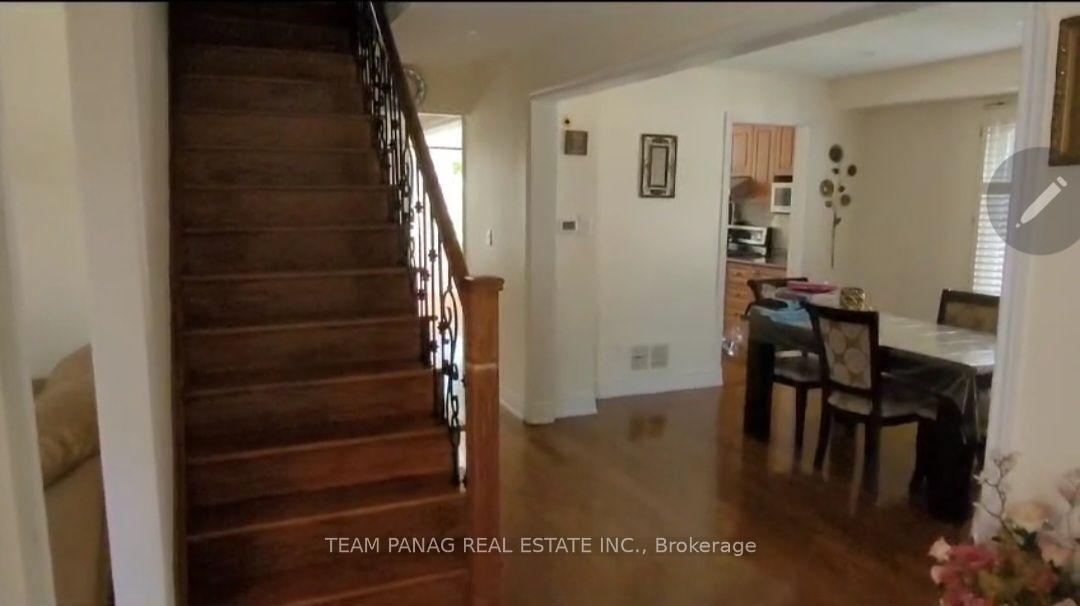 Photo 8 of Unit #Upper, 12 Jeremy Place, Brampton, Northgate — HOMEH