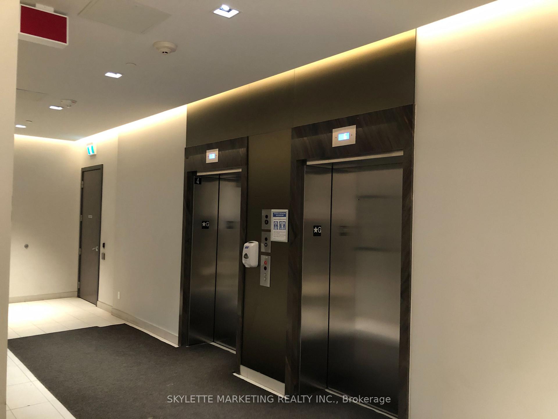 Photo 3 of Unit 609, 128 Fairview Mall Drive, North York, Don Valley Village — HOMEH