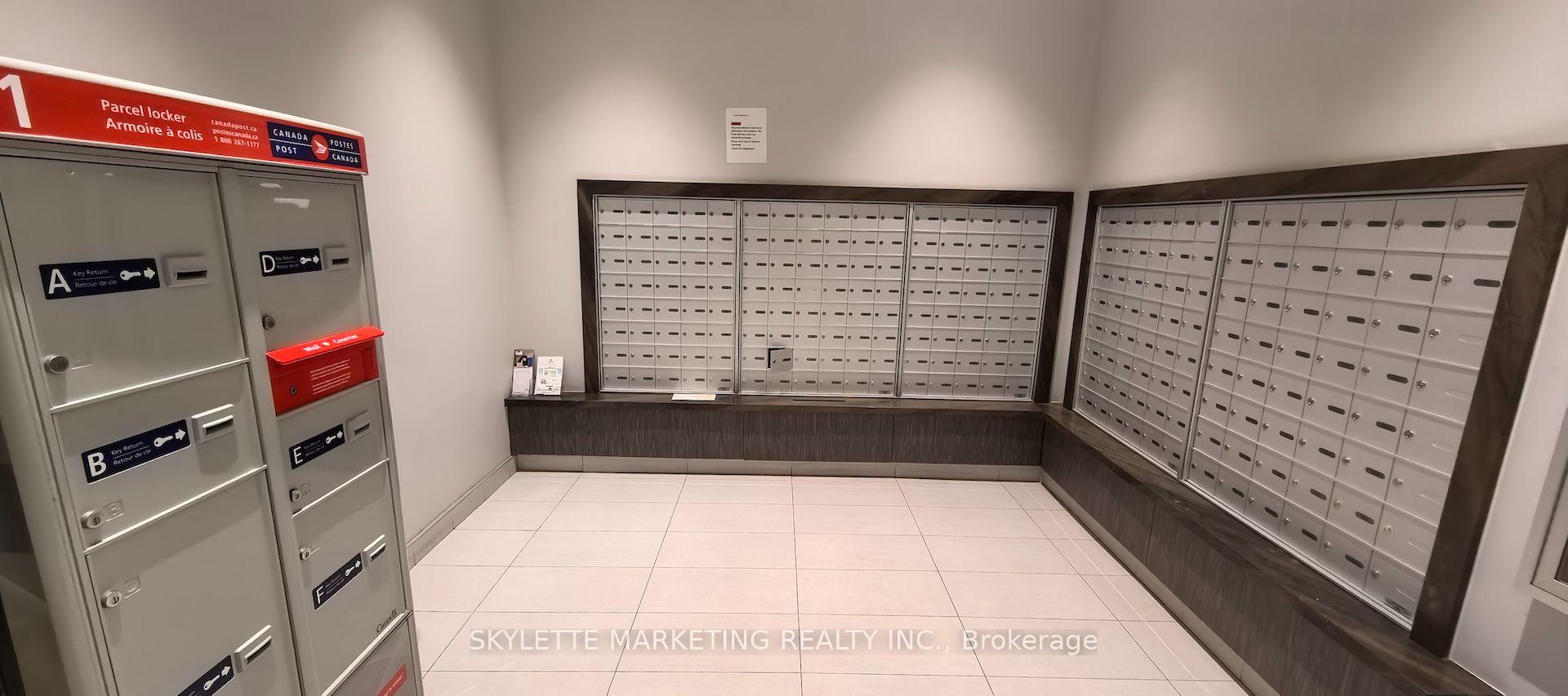 Photo 6 of Unit 609, 128 Fairview Mall Drive, North York, Don Valley Village — HOMEH