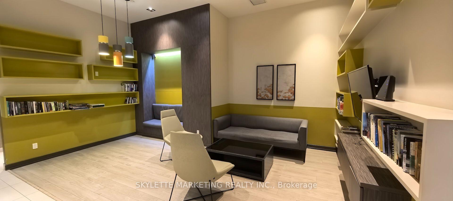 Photo 9 of Unit 609, 128 Fairview Mall Drive, North York, Don Valley Village — HOMEH