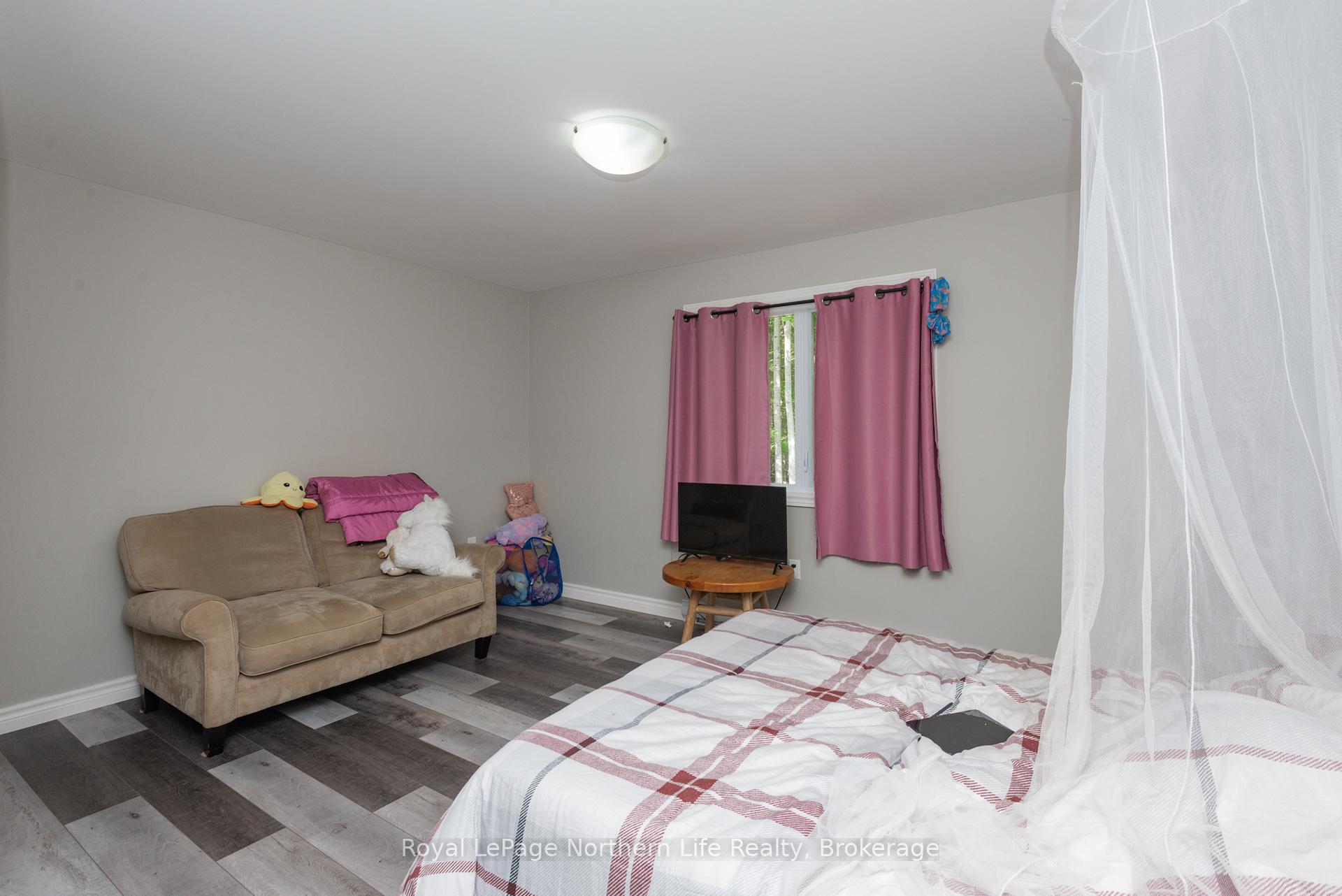 Photo 38 of 522 Hart Road, Callander — HOMEH
