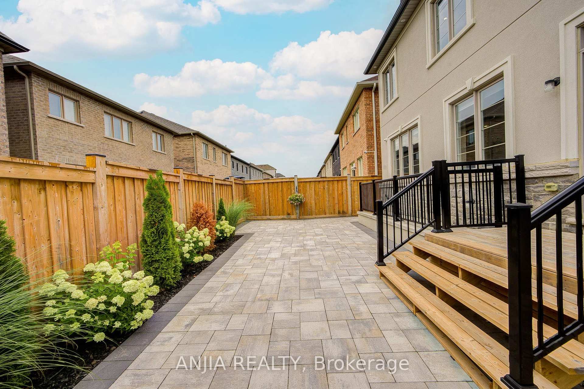 Photo 40 of 67 Furrow Street, Markham, Wismer — HOMEH