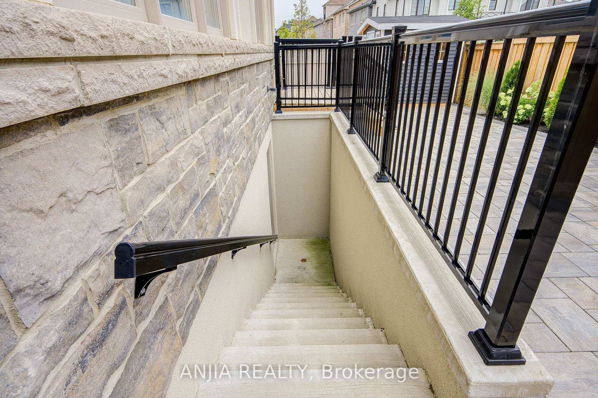 Photo 42 of 67 Furrow Street, Markham, Wismer — HOMEH