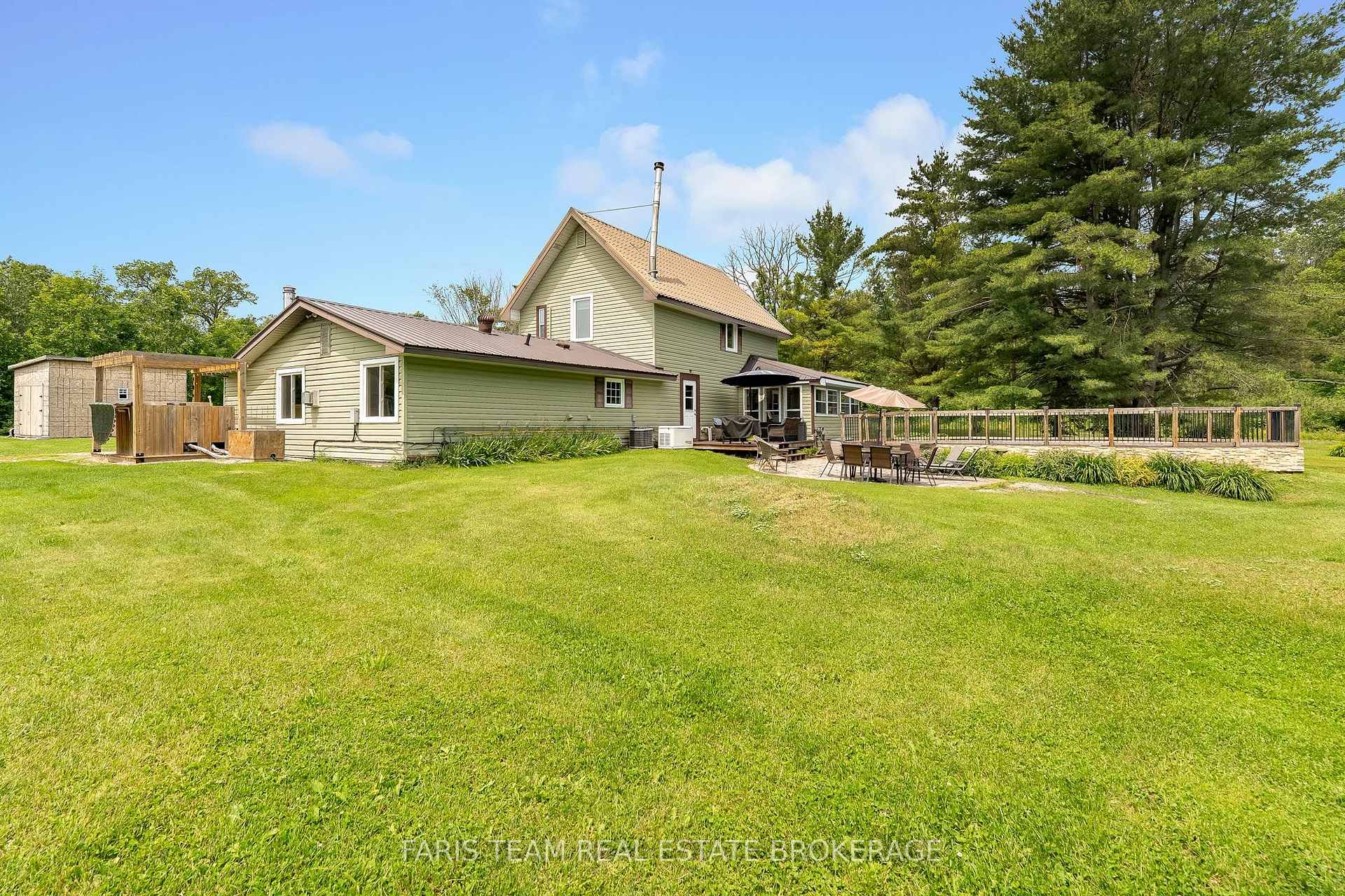 Photo 27 of 2289 Kinnear Side Road, Severn, Rural Severn — HOMEH