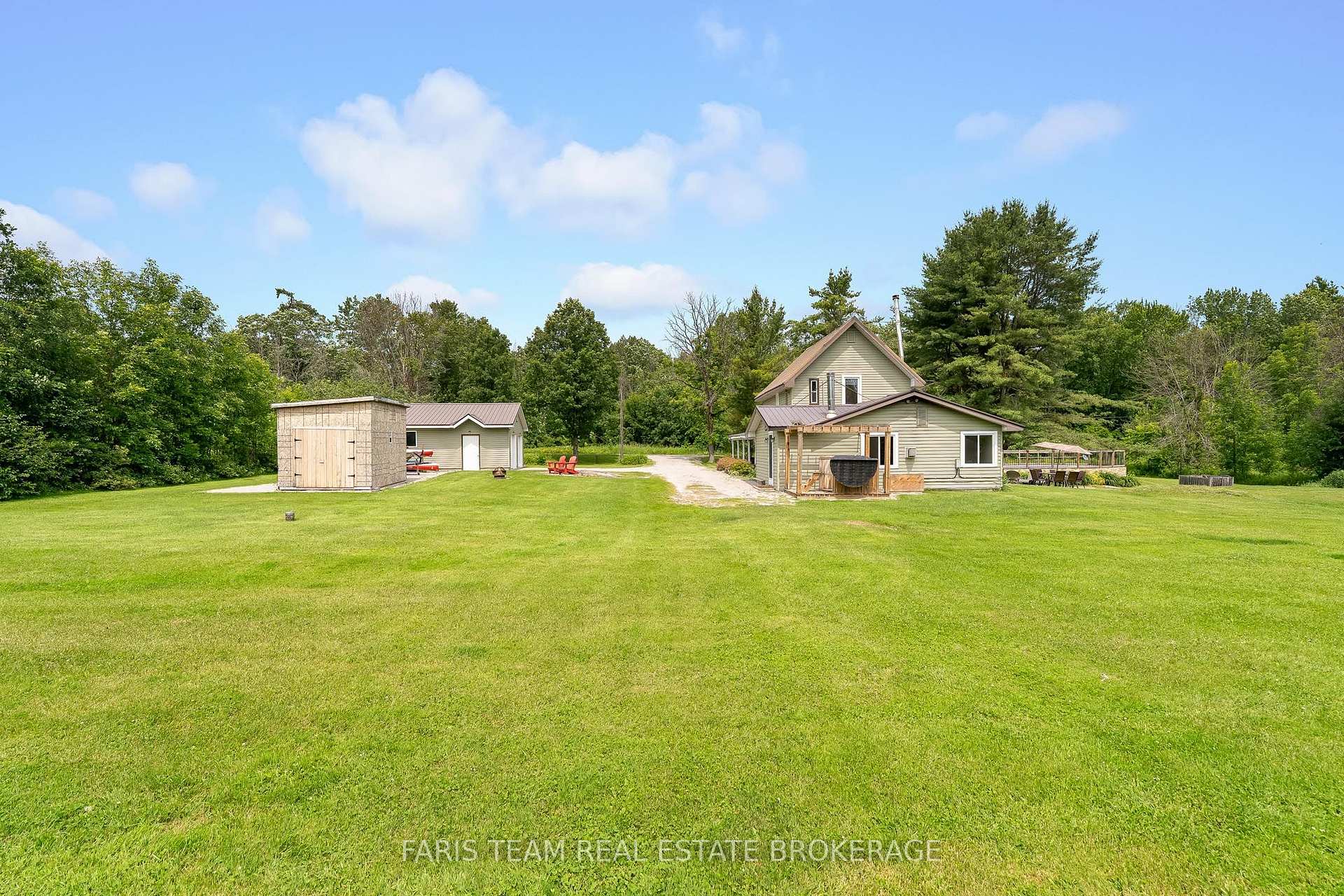 Photo 29 of 2289 Kinnear Side Road, Severn, Rural Severn — HOMEH