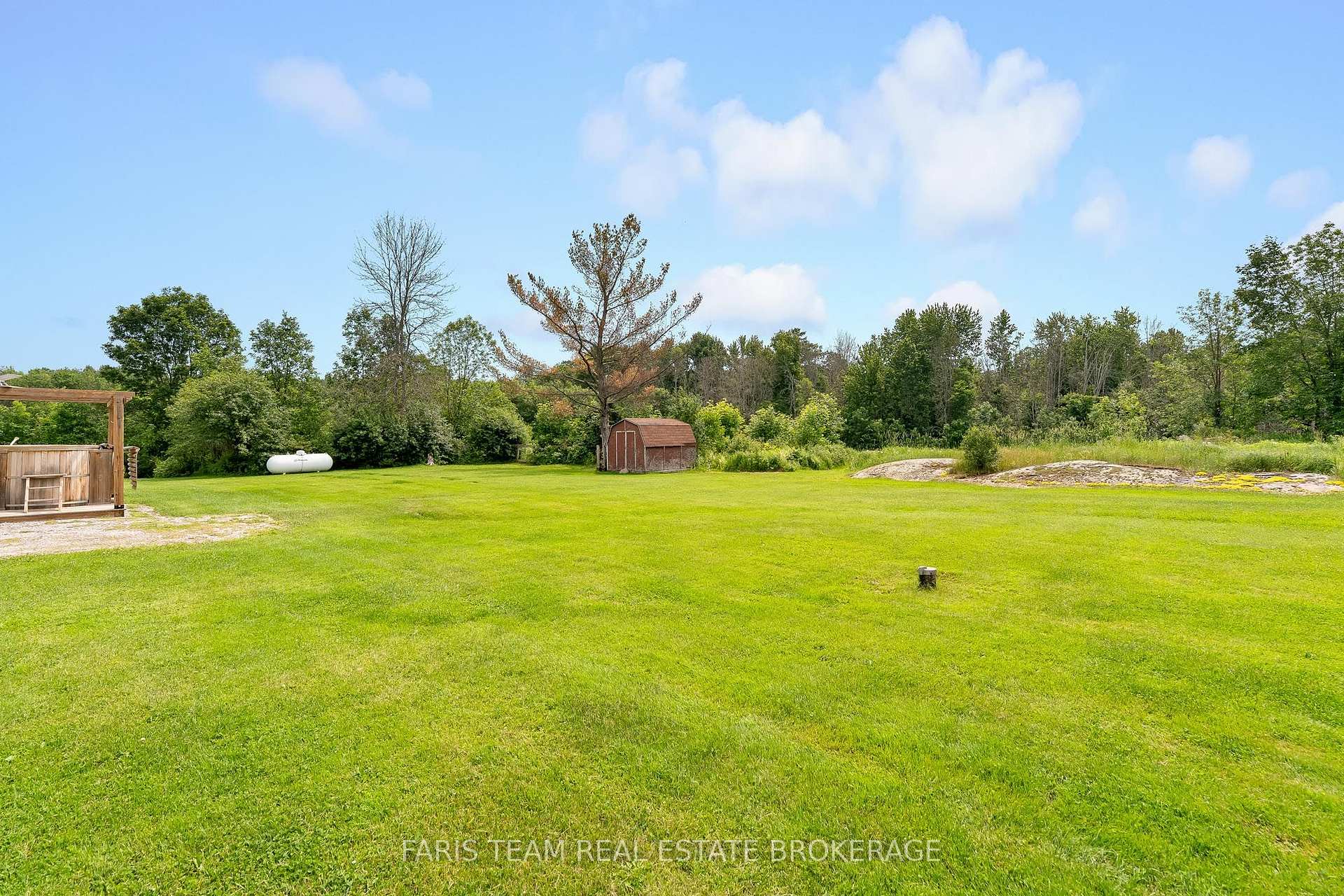 Photo 31 of 2289 Kinnear Side Road, Severn, Rural Severn — HOMEH