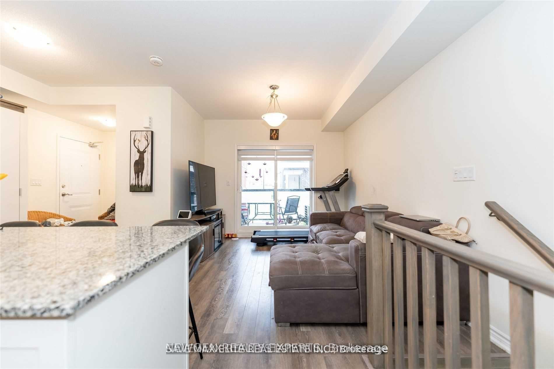 Photo 4 of Unit 8, 250 Lagerfeld Drive, Brampton, Northwest Brampton — HOMEH