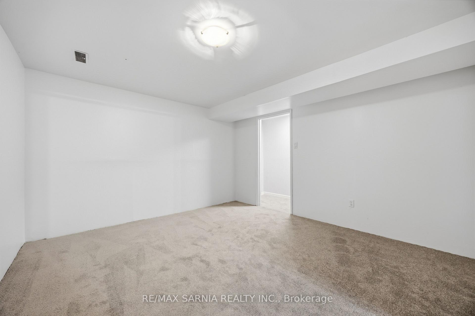 Photo 29 of Unit 5, 200 St Clair Boulevard, St. Clair — HOMEH