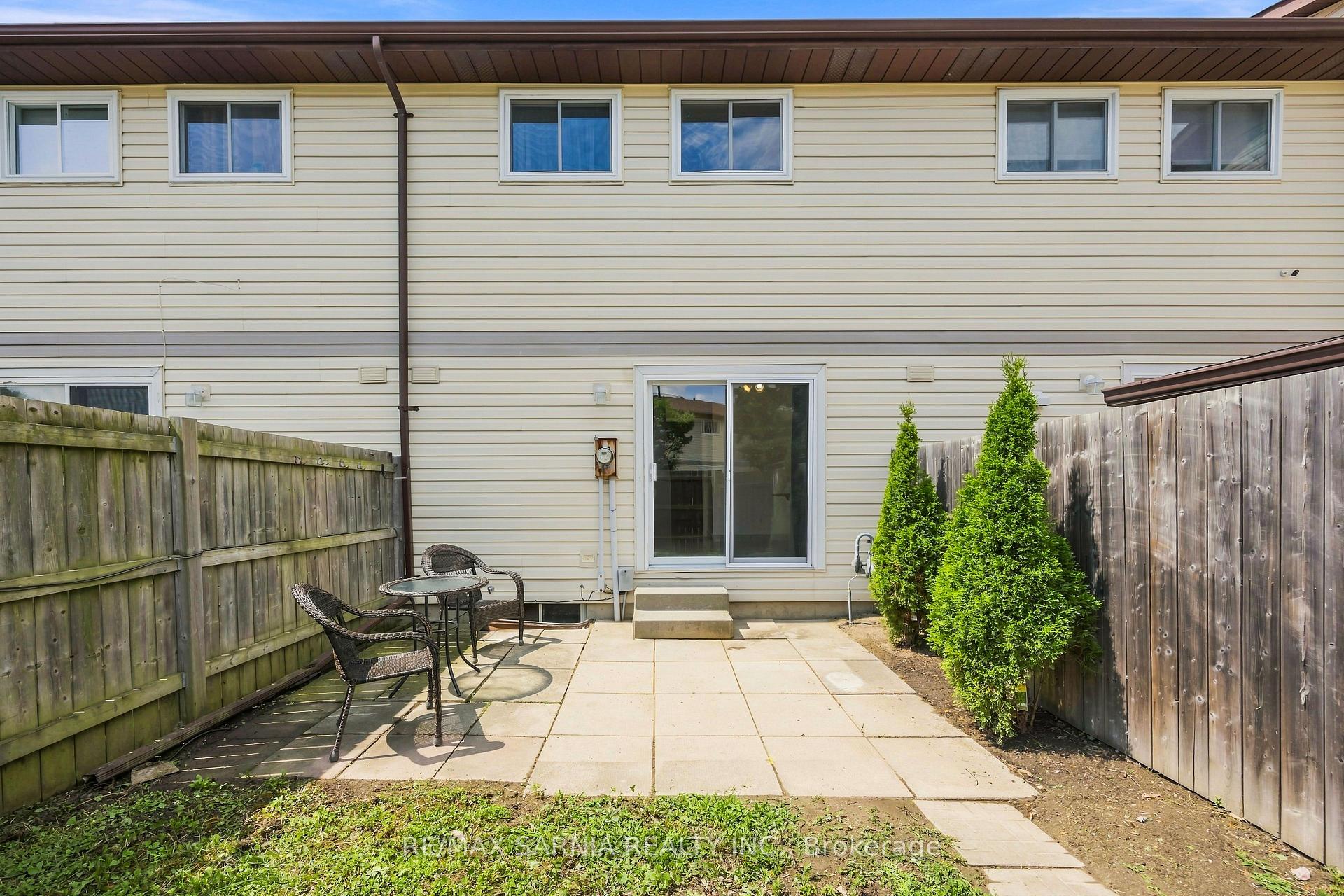 Photo 35 of Unit 5, 200 St Clair Boulevard, St. Clair — HOMEH