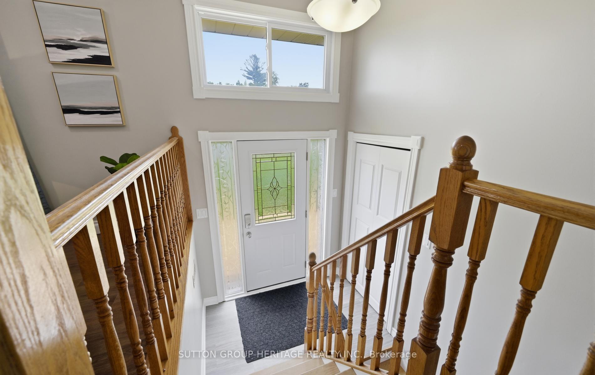Photo 5 of 25 Manvers Drive, Kawartha Lakes, Janetville — HOMEH