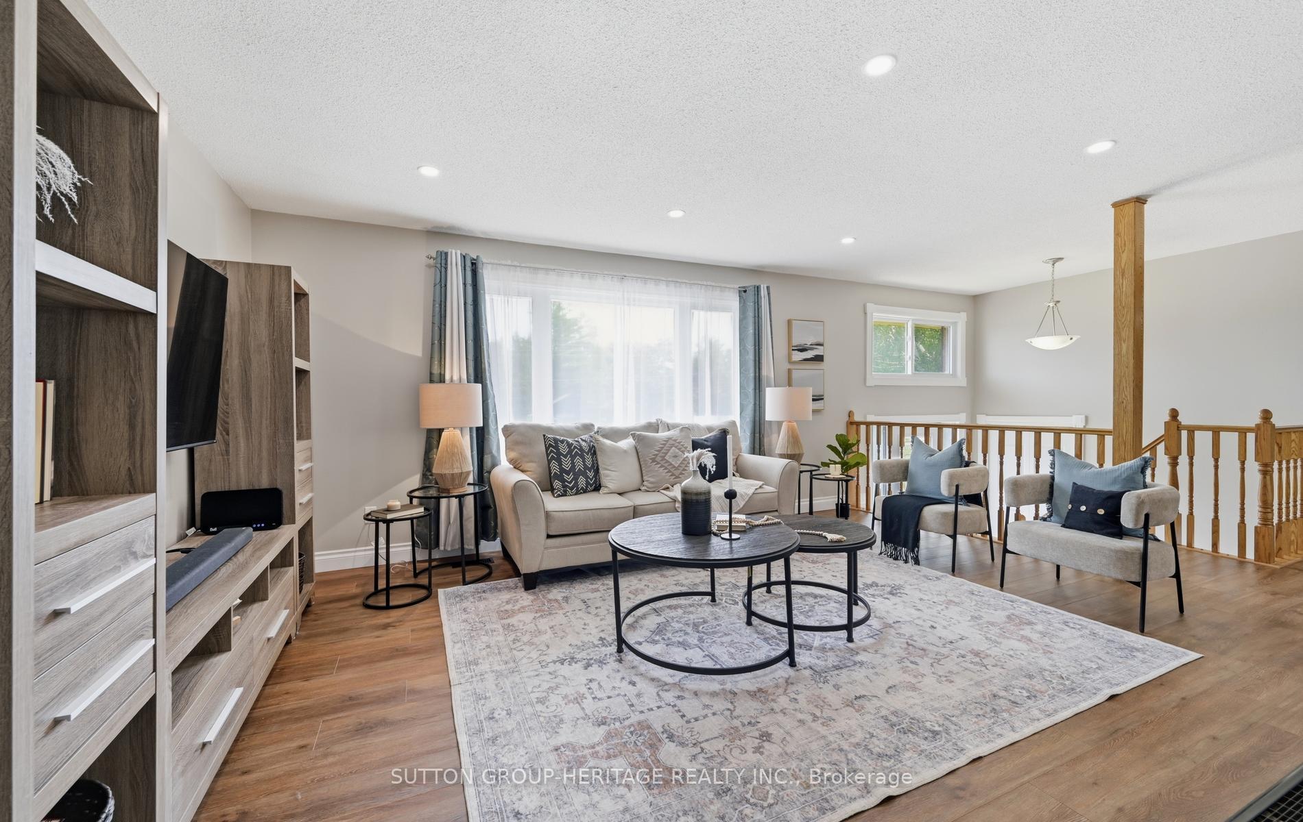 Photo 6 of 25 Manvers Drive, Kawartha Lakes, Janetville — HOMEH