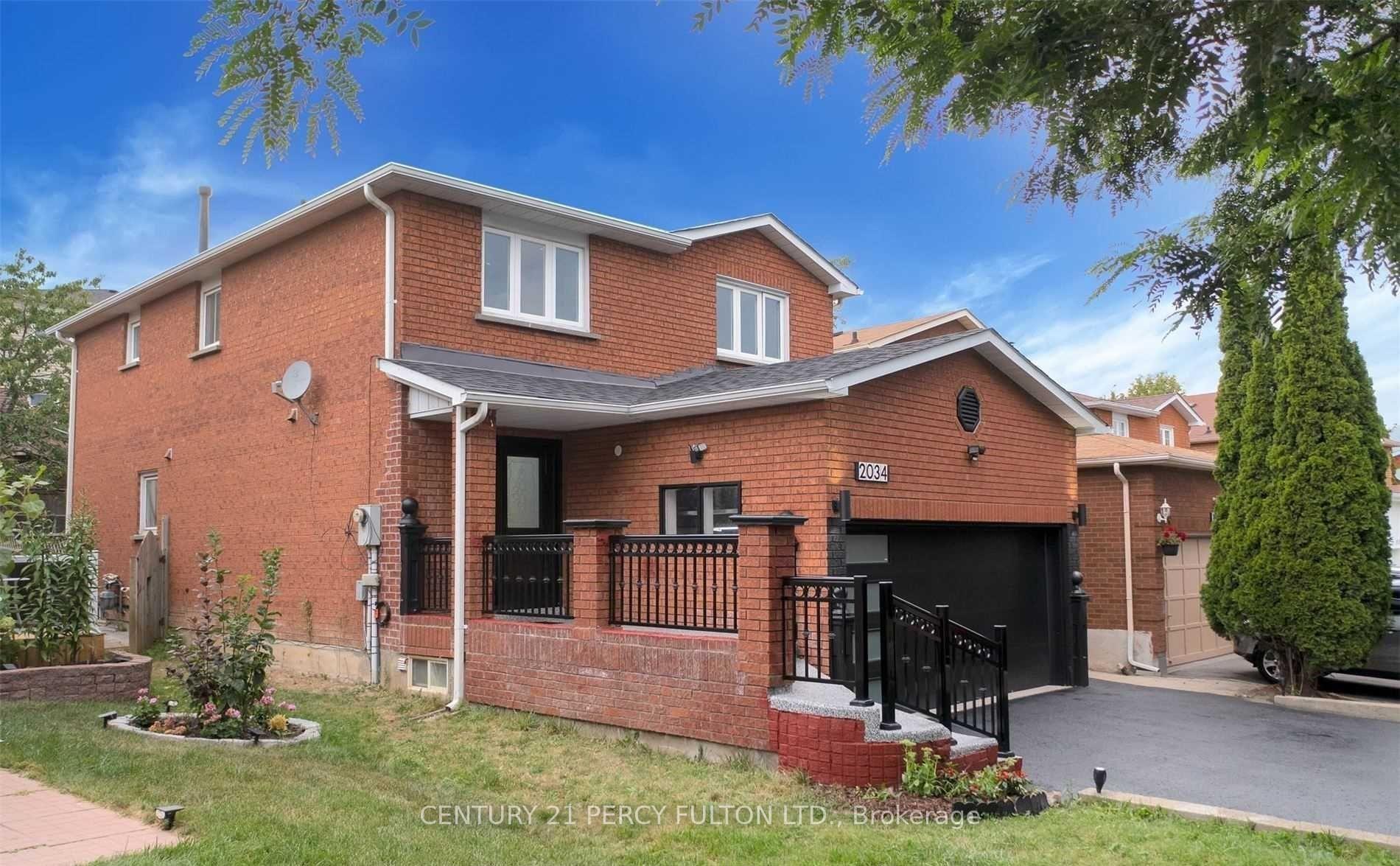 Photo 2 of 2034 Shay Drive, Pickering, Brock Ridge — HOMEH