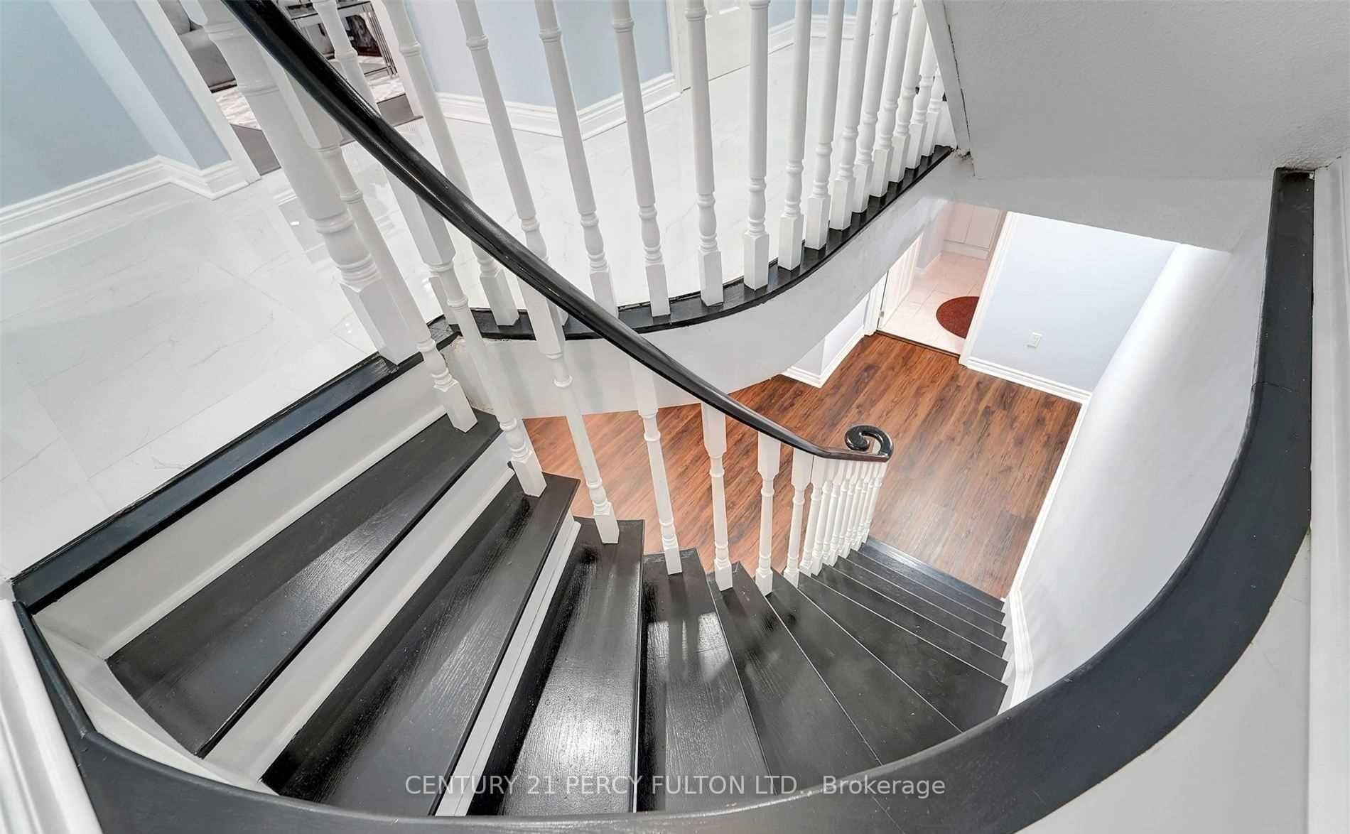 Photo 12 of 2034 Shay Drive, Pickering, Brock Ridge — HOMEH