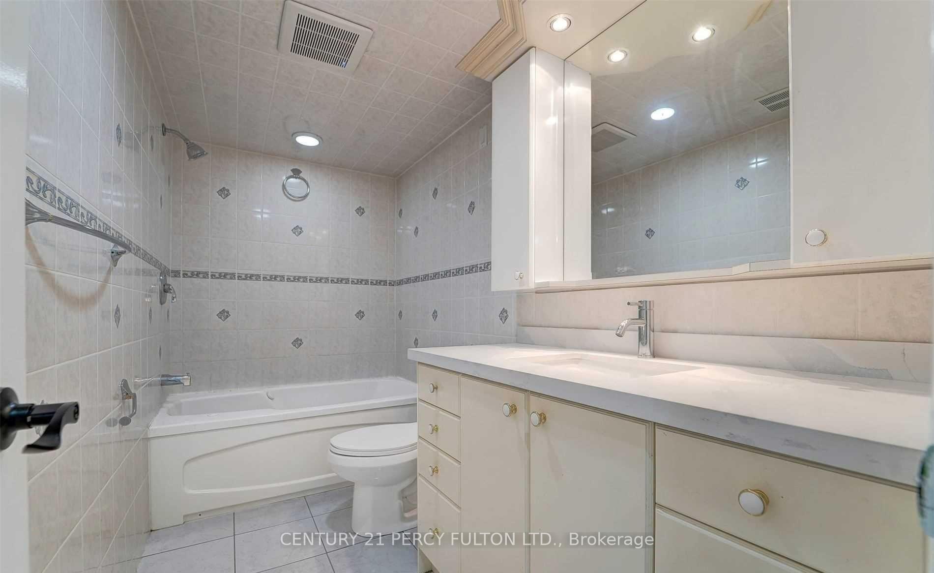 Photo 15 of 2034 Shay Drive, Pickering, Brock Ridge — HOMEH