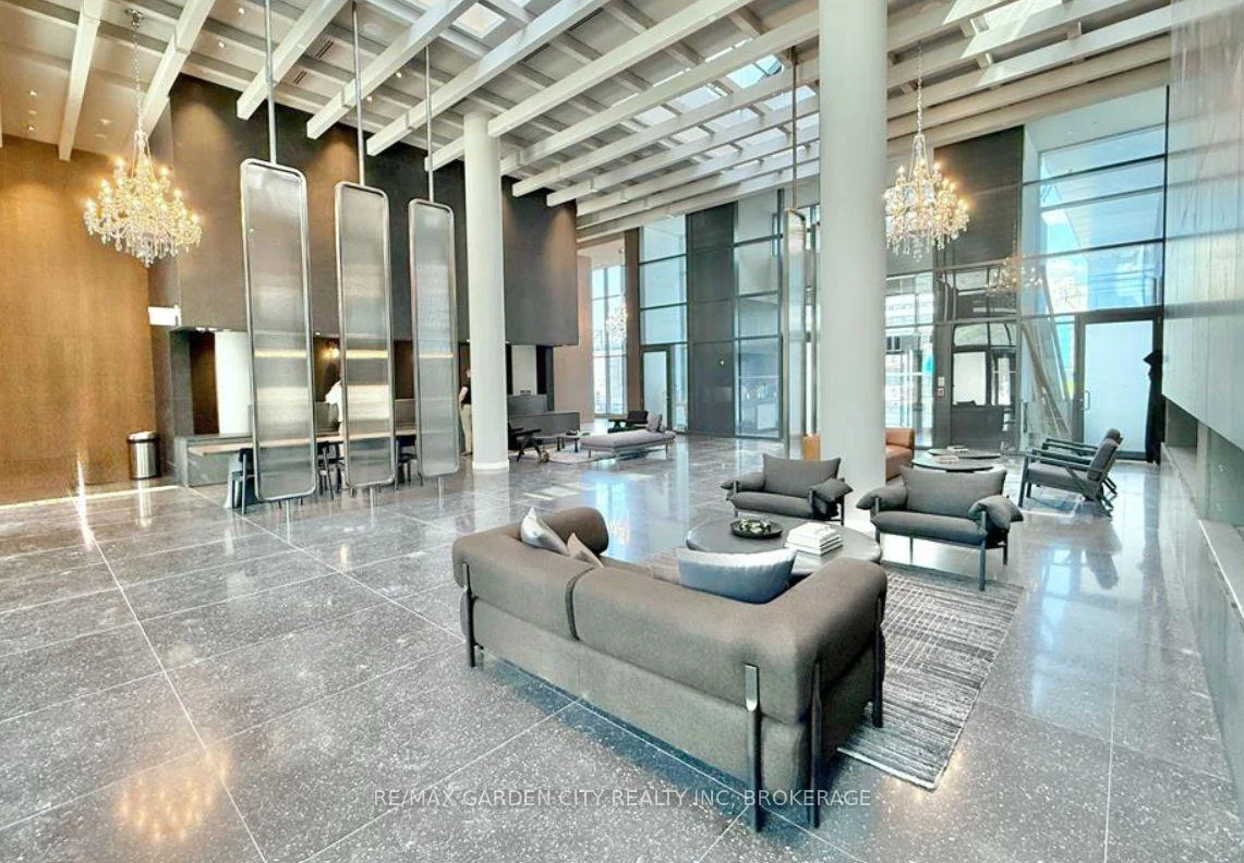 Photo 16 of Unit 1701, 28 Interchange Way W, Vaughan, Vaughan Corporate Centre — HOMEH