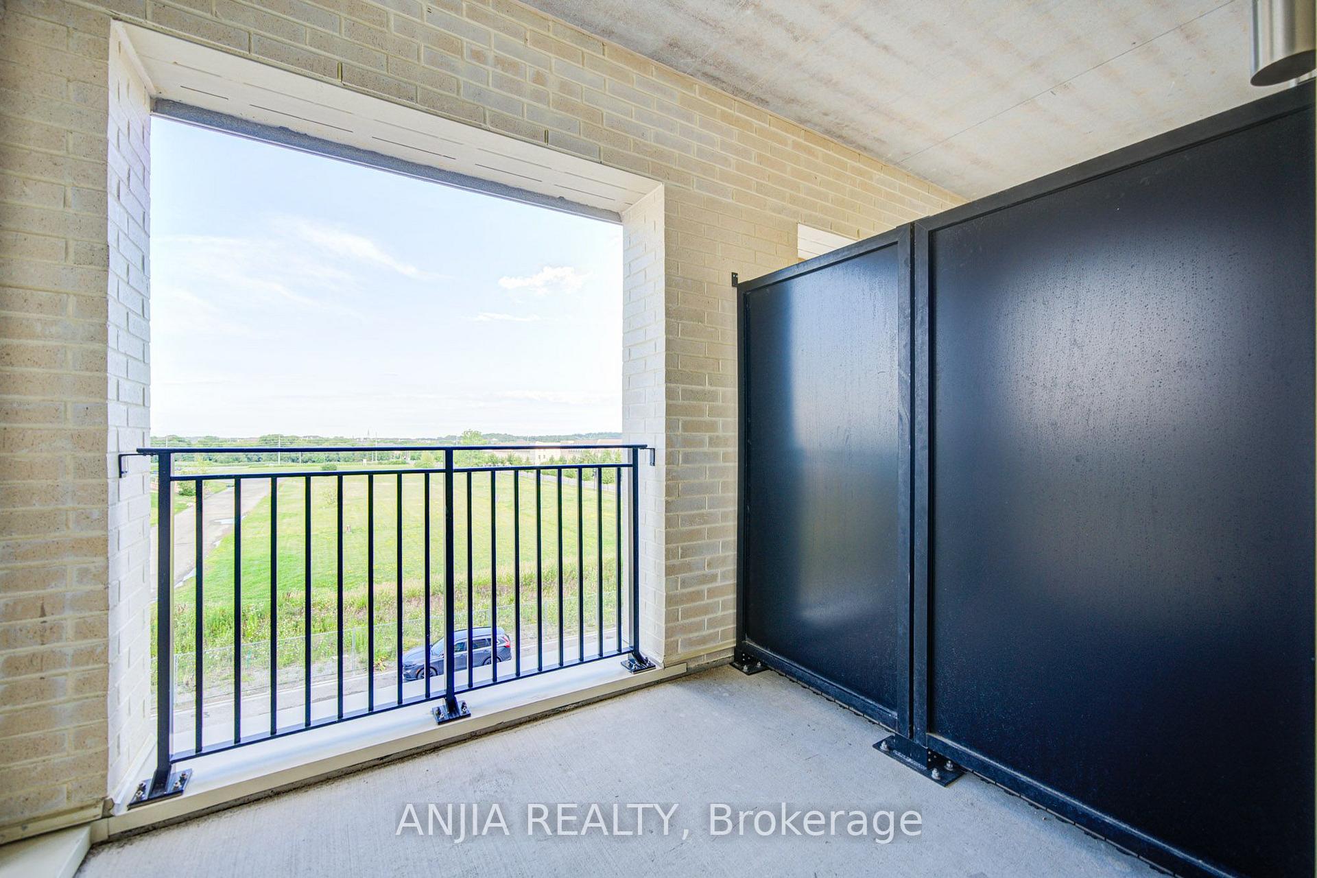 Photo 31 of Unit 303, 101 Cathedral High Street, Markham, Cathedraltown — HOMEH