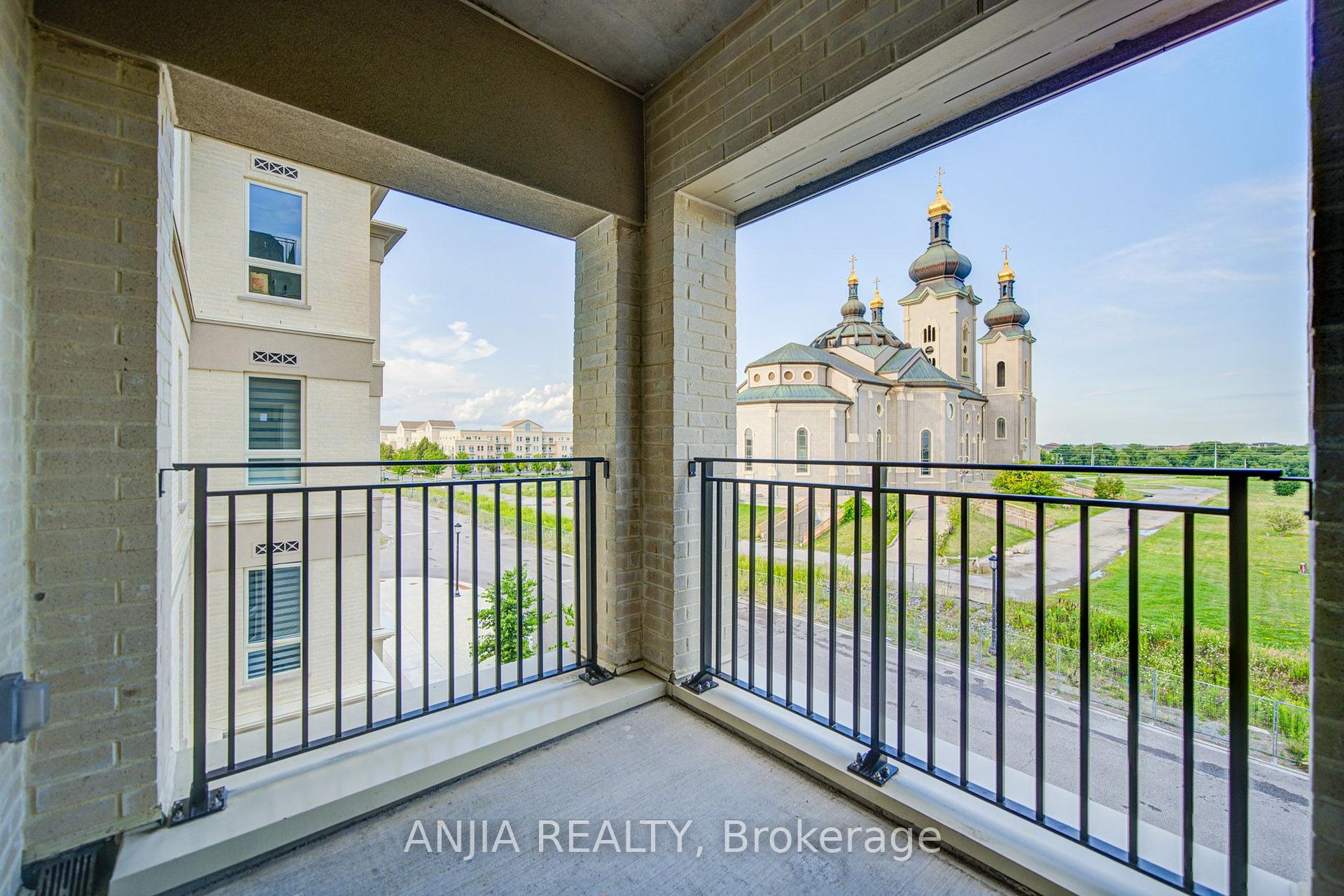Photo 32 of Unit 303, 101 Cathedral High Street, Markham, Cathedraltown — HOMEH