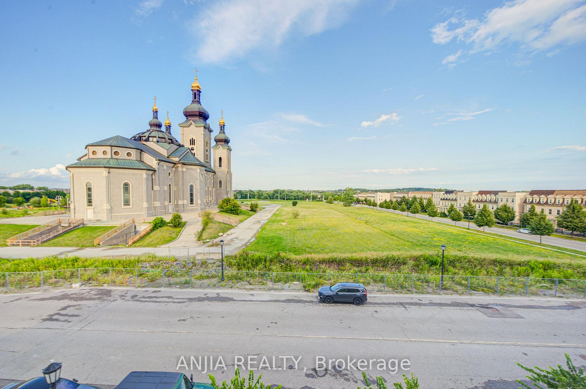 Photo 34 of Unit 303, 101 Cathedral High Street, Markham, Cathedraltown — HOMEH