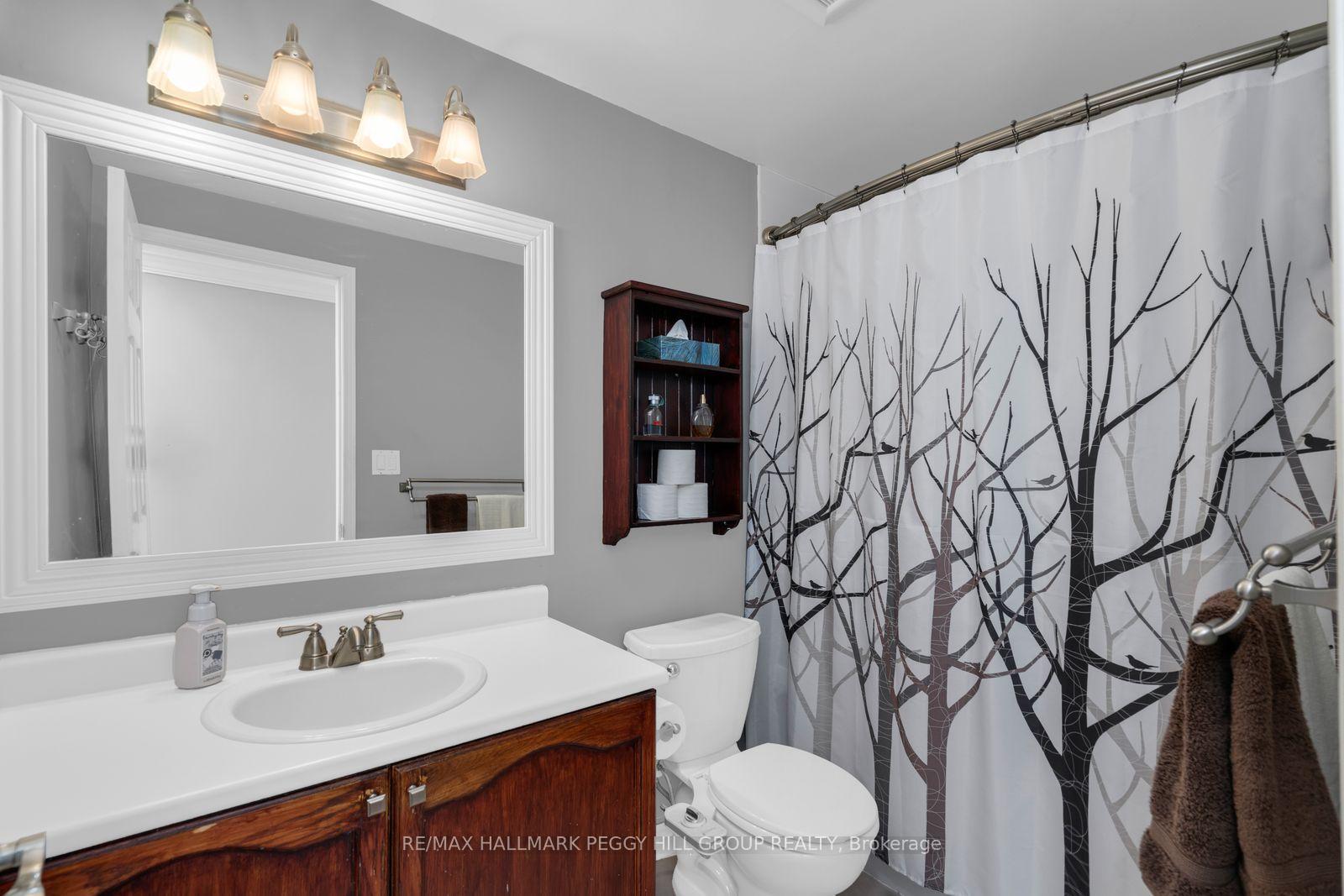 Photo 10 of 105 Columbia Road, Barrie, Holly — HOMEH
