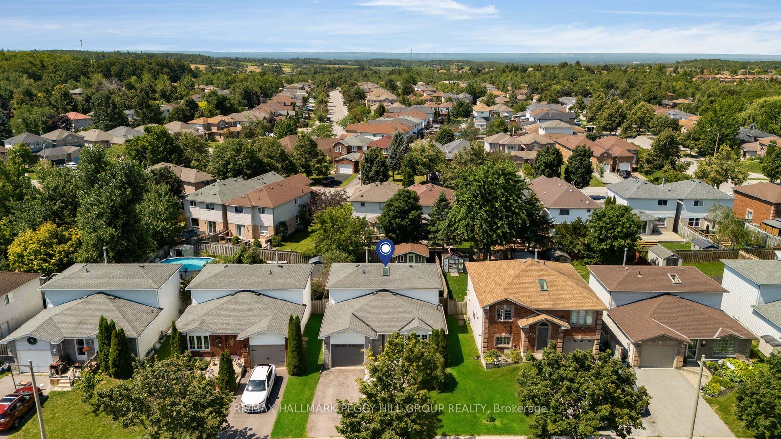 Photo 15 of 105 Columbia Road, Barrie, Holly — HOMEH