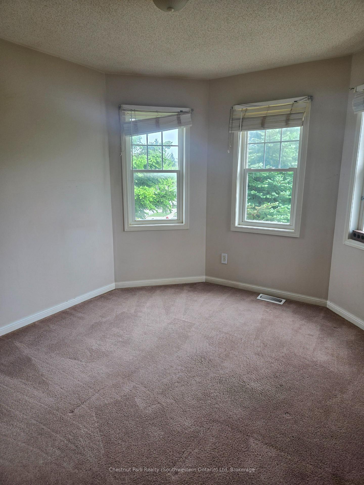 Photo 15 of 147 Baggs Crescent, Cambridge, Fiddlesticks — HOMEH