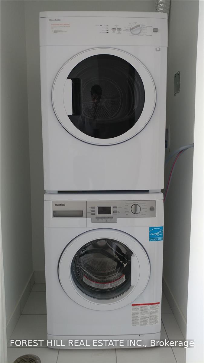 Photo 8 of Unit 809, 501 St Clair Avenue W, Toronto, Casa Loma — HOMEH